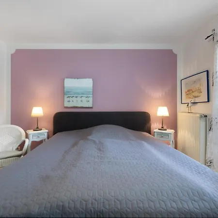 Haus Deichgraf Apartamento *